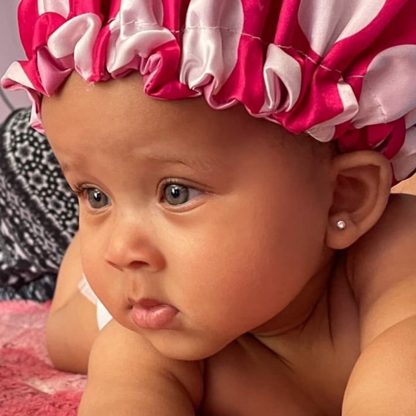 Polka Dots Reversible Satin Bonnet - Fuchsia and White