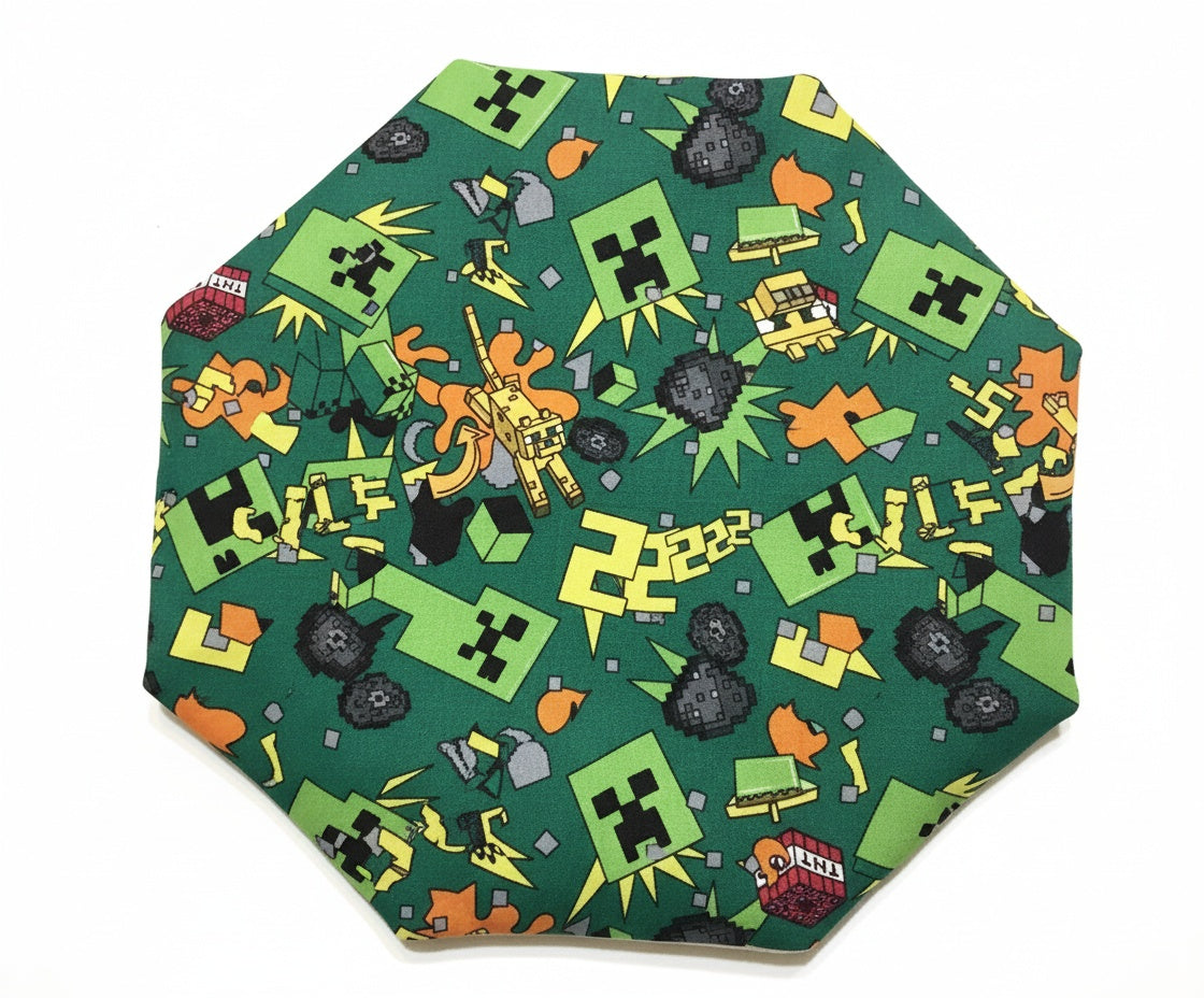 Minecraft Pixel Satin Bonnet