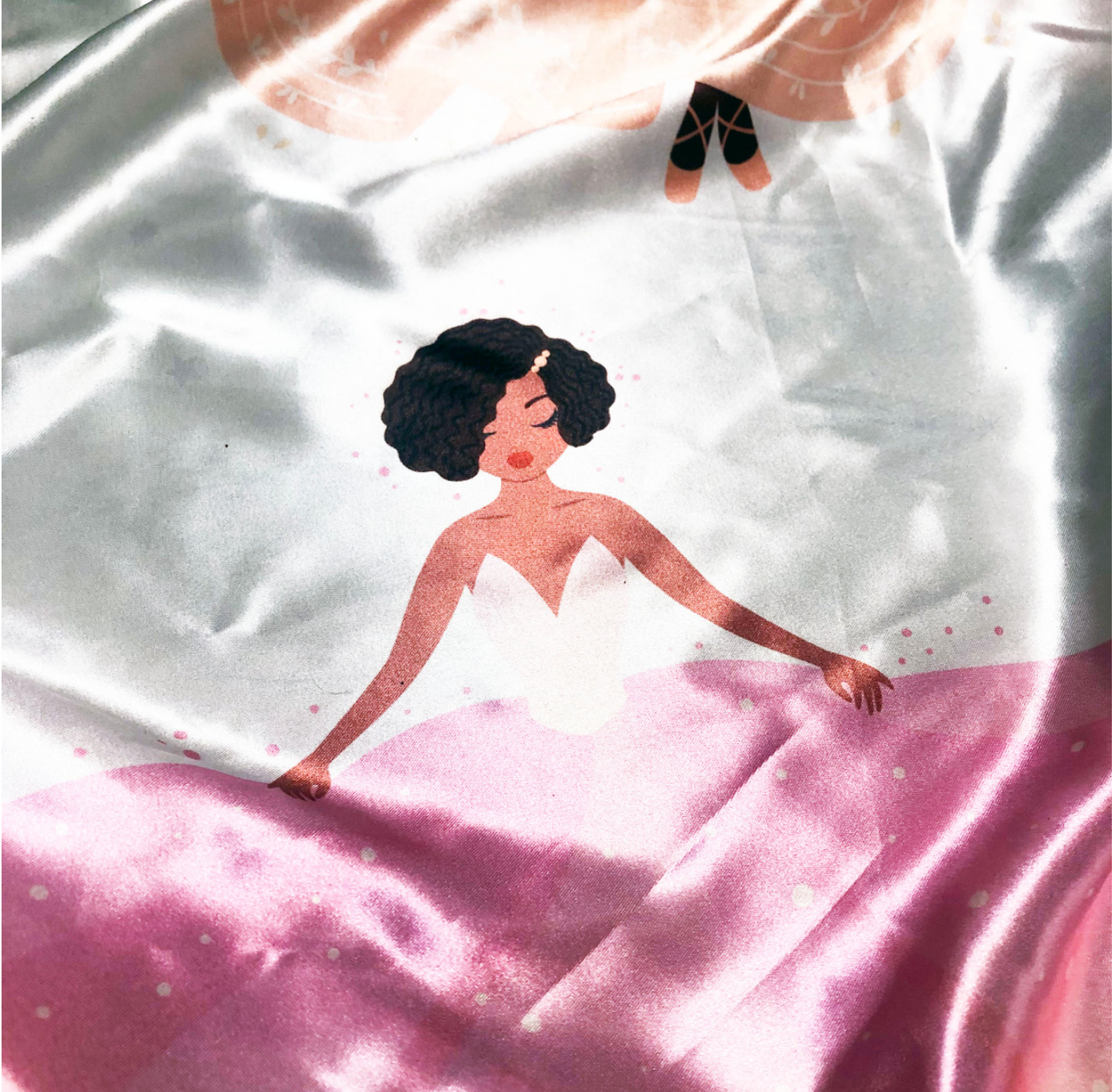 Satin Fitted Crib Sheet - Ballerina Noire