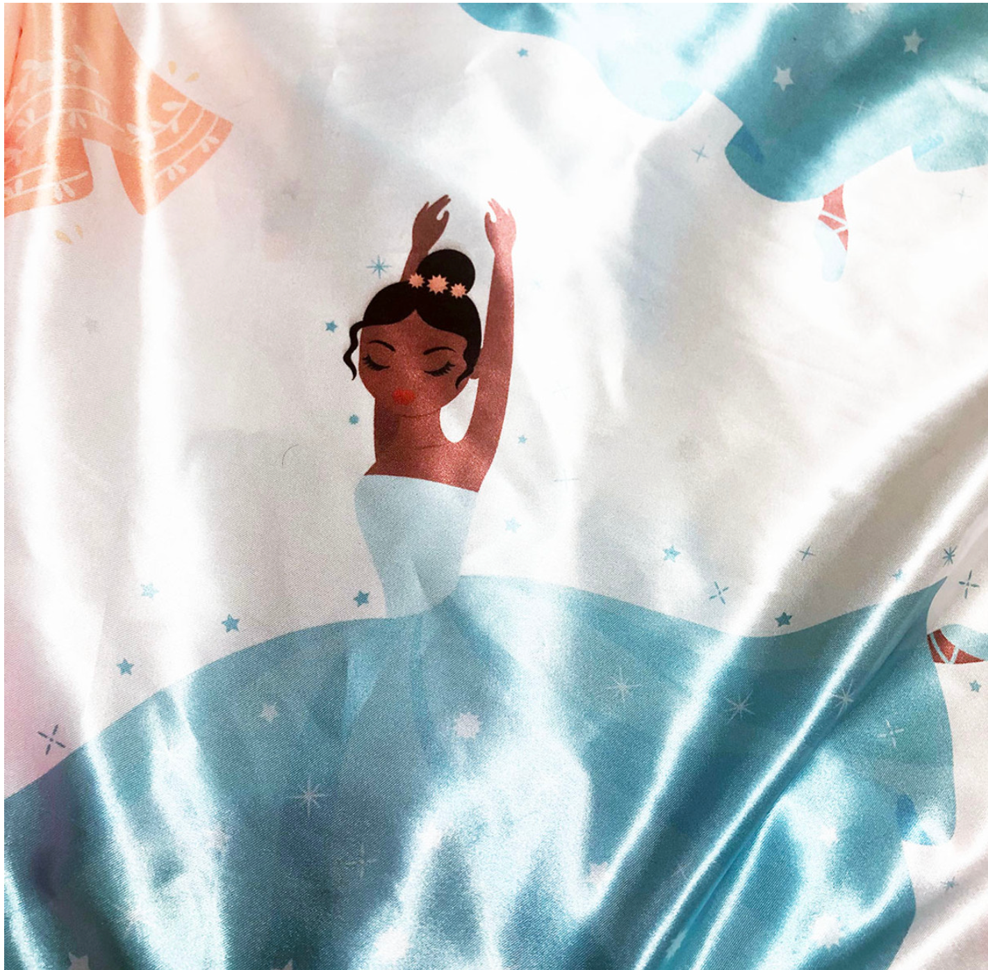 Satin Fitted Crib Sheet - Ballerina Noire