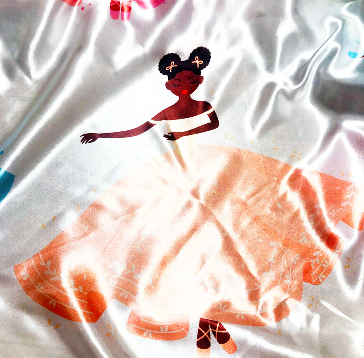 Satin Fitted Crib Sheet - Ballerina Noire